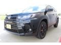 Midnight Black Metallic - Highlander XLE Photo No. 4