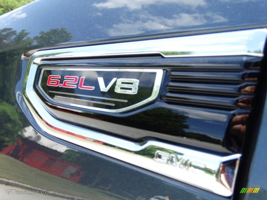 2019 GMC Sierra 1500 Denali Crew Cab 4WD Marks and Logos Photo #133532644