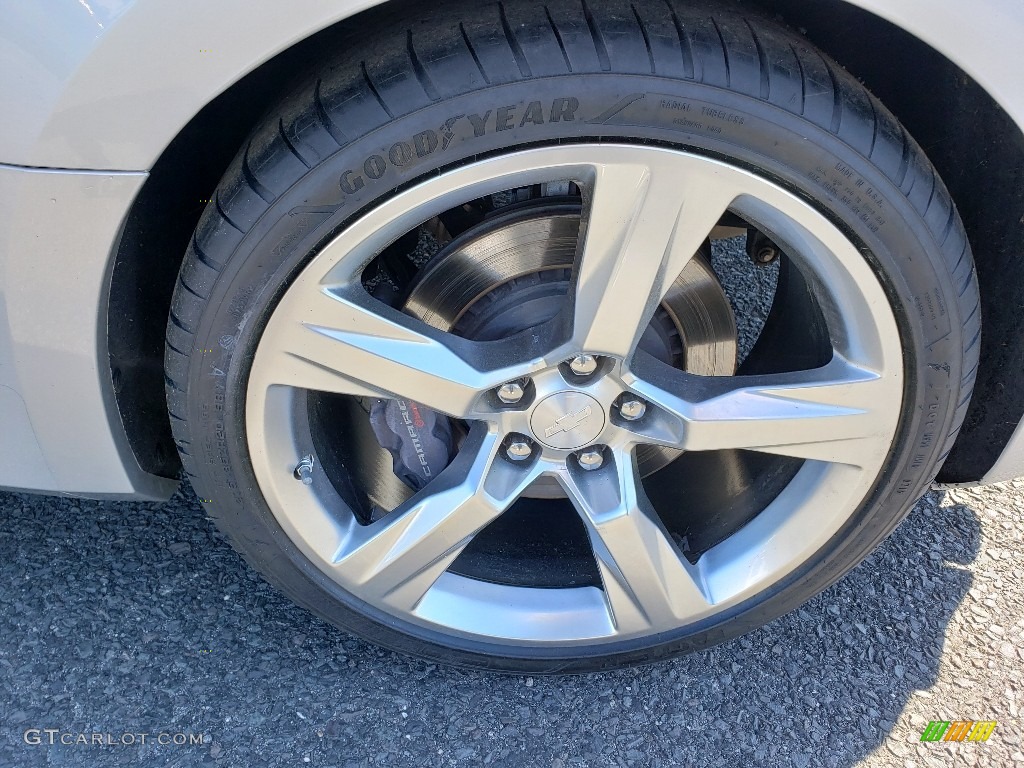 2017 Chevrolet Camaro SS Coupe Wheel Photo #133536793