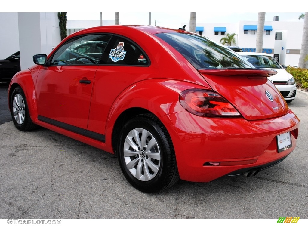 2018 Beetle S - Tornado Red / Titan Black photo #7