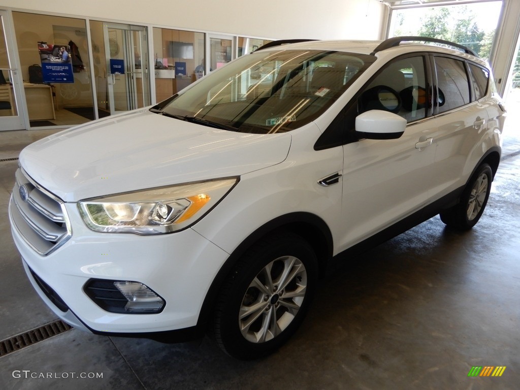 2017 Escape SE 4WD - Oxford White / Charcoal Black photo #10