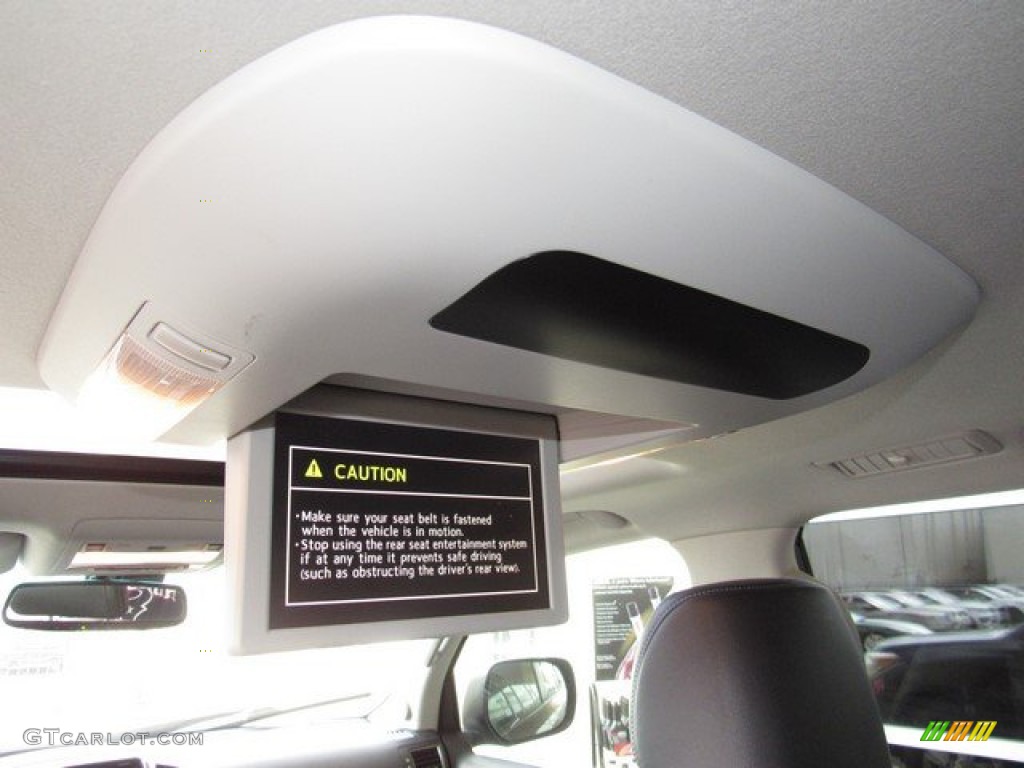 2013 Land Cruiser  - Black / Black photo #19