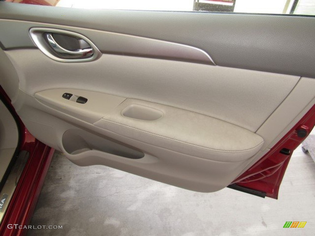 2014 Sentra SV - Red Brick / Charcoal photo #19