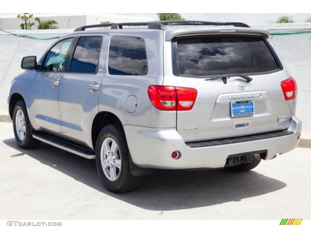 2008 Sequoia SR5 - Silver Sky Metallic / Graphite photo #2