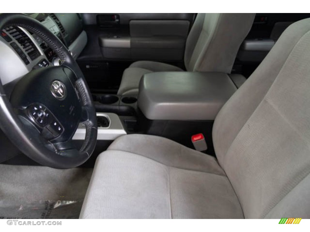 2008 Sequoia SR5 - Silver Sky Metallic / Graphite photo #3