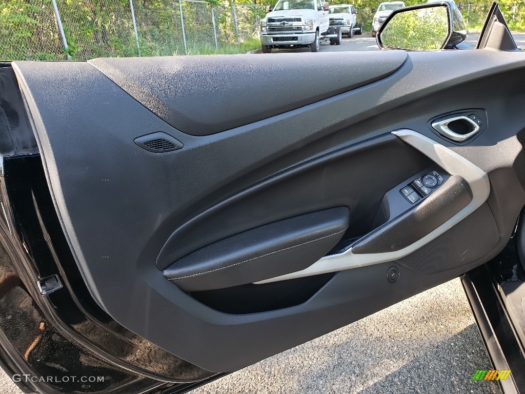 2018 Chevrolet Camaro SS Convertible Door Panel Photos