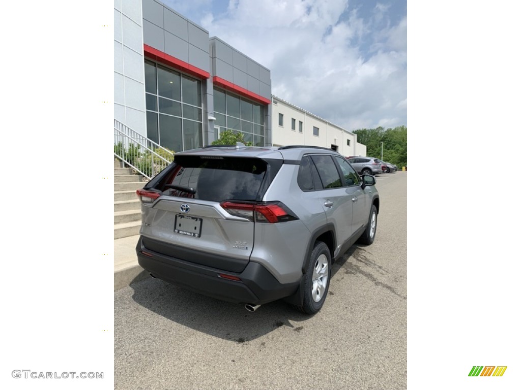 2019 RAV4 XLE AWD Hybrid - Silver Sky Metallic / Light Gray photo #6