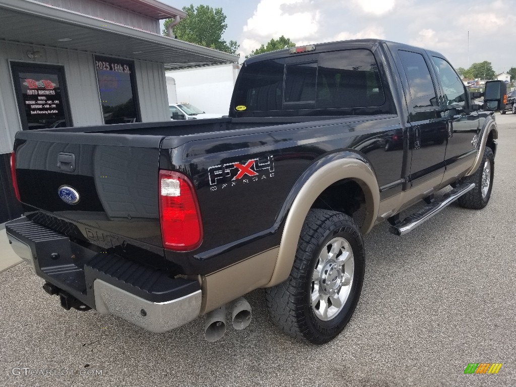 2011 F250 Super Duty Lariat Crew Cab 4x4 - Tuxedo Black Metallic / Black Two Tone Leather photo #10
