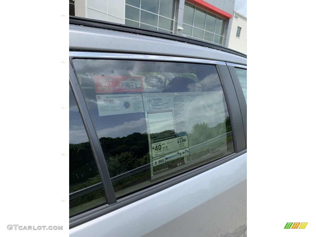 2019 RAV4 XLE AWD Hybrid - Silver Sky Metallic / Light Gray photo #23