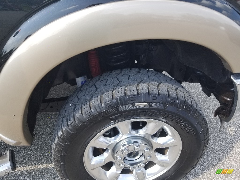 2011 F250 Super Duty Lariat Crew Cab 4x4 - Tuxedo Black Metallic / Black Two Tone Leather photo #18