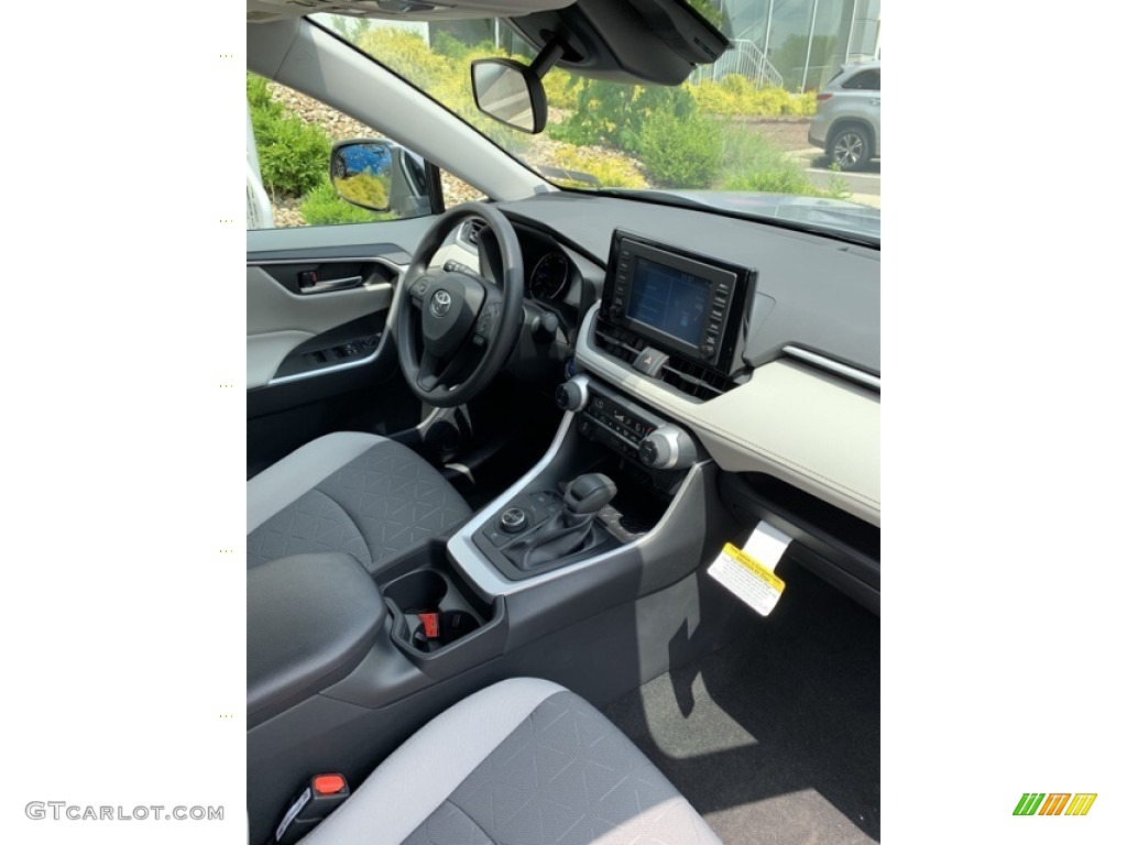 2019 RAV4 XLE AWD Hybrid - Silver Sky Metallic / Light Gray photo #32