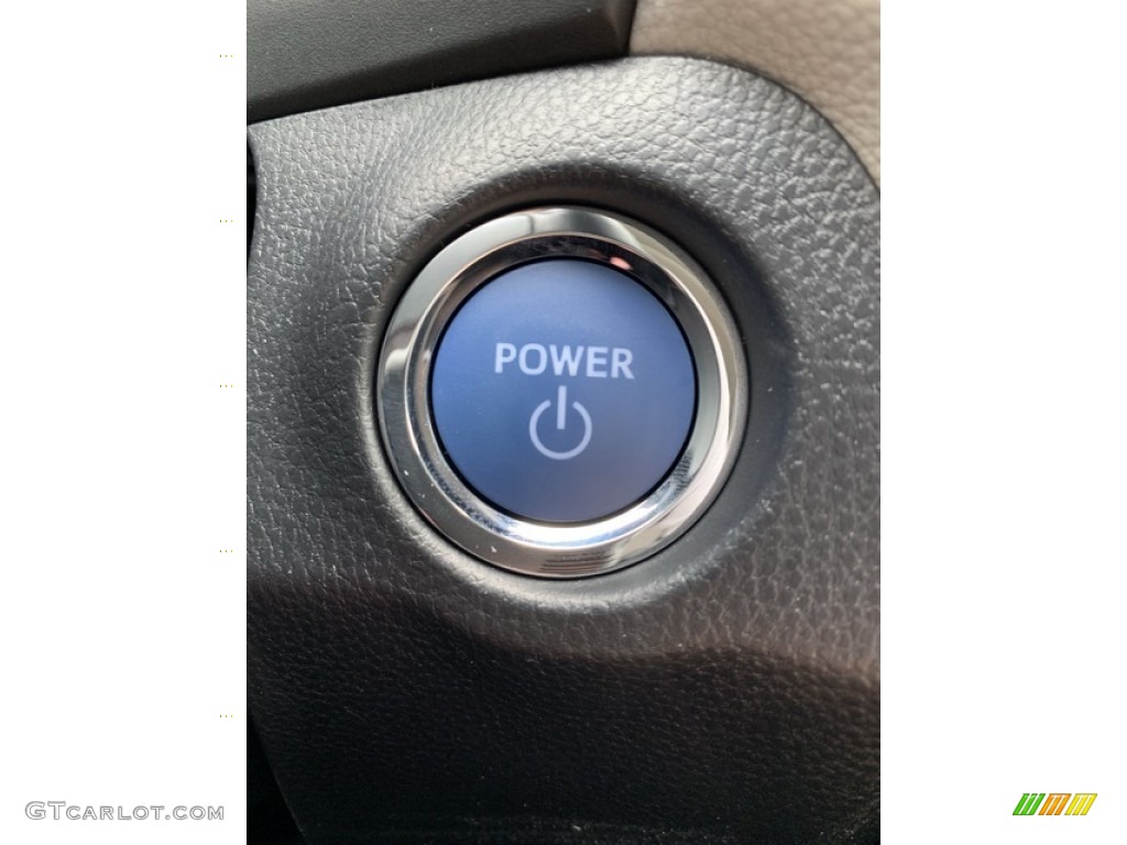 2019 RAV4 XLE AWD Hybrid - Silver Sky Metallic / Light Gray photo #36