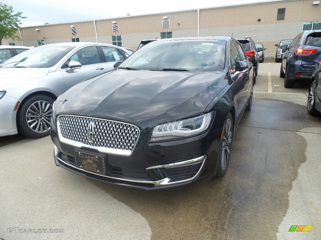 2019 MKZ Reserve II - Infinite Black / Ebony photo #1