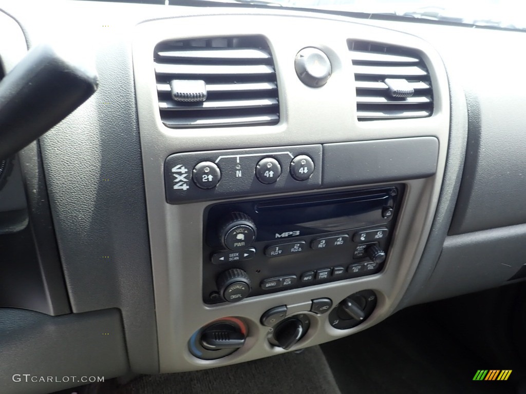 2005 Colorado LS Crew Cab 4x4 - Superior Blue Metallic / Very Dark Pewter photo #13