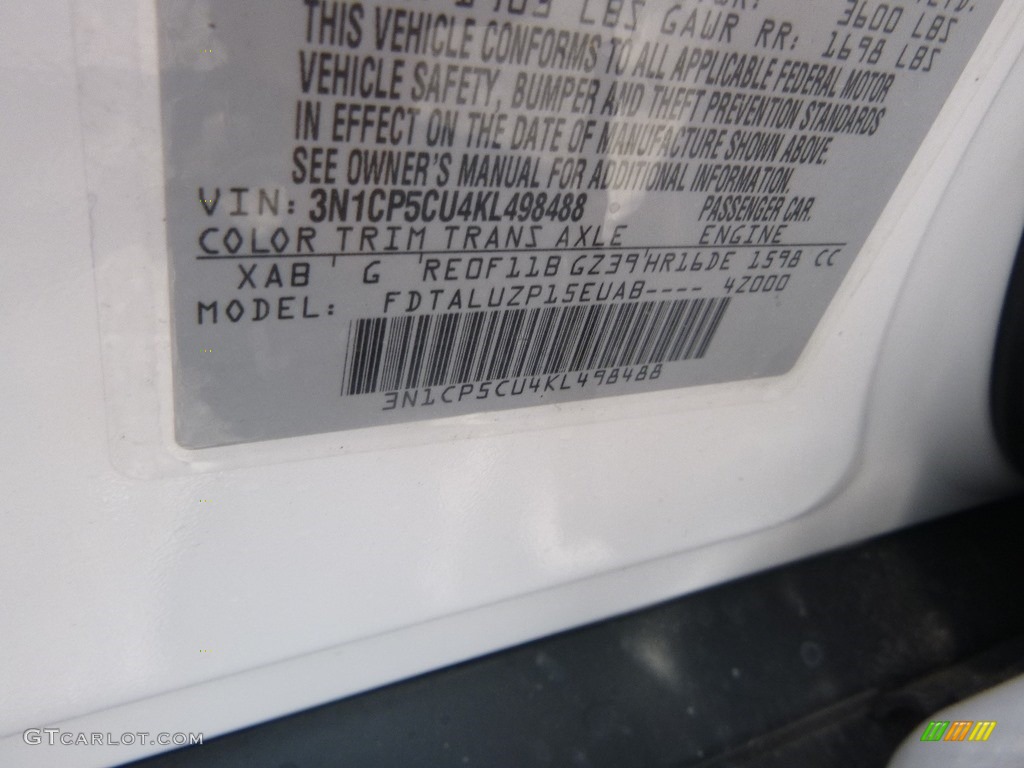 2019 Nissan Kicks SR Color Code Photos