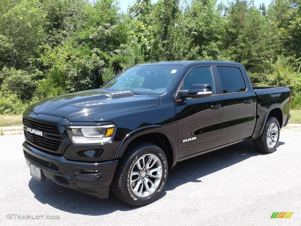2019 1500 Laramie Crew Cab 4x4 - Diamond Black Crystal Pearl / Black photo #2