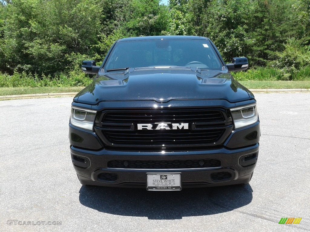 2019 1500 Laramie Crew Cab 4x4 - Diamond Black Crystal Pearl / Black photo #3