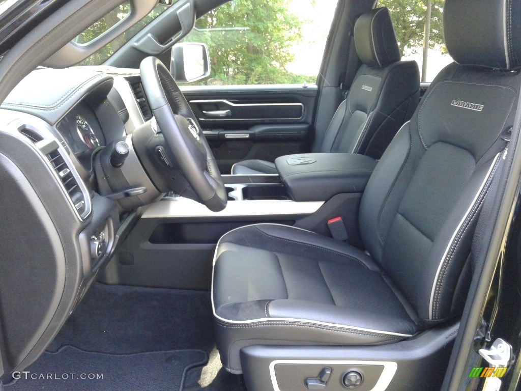 2019 1500 Laramie Crew Cab 4x4 - Diamond Black Crystal Pearl / Black photo #10