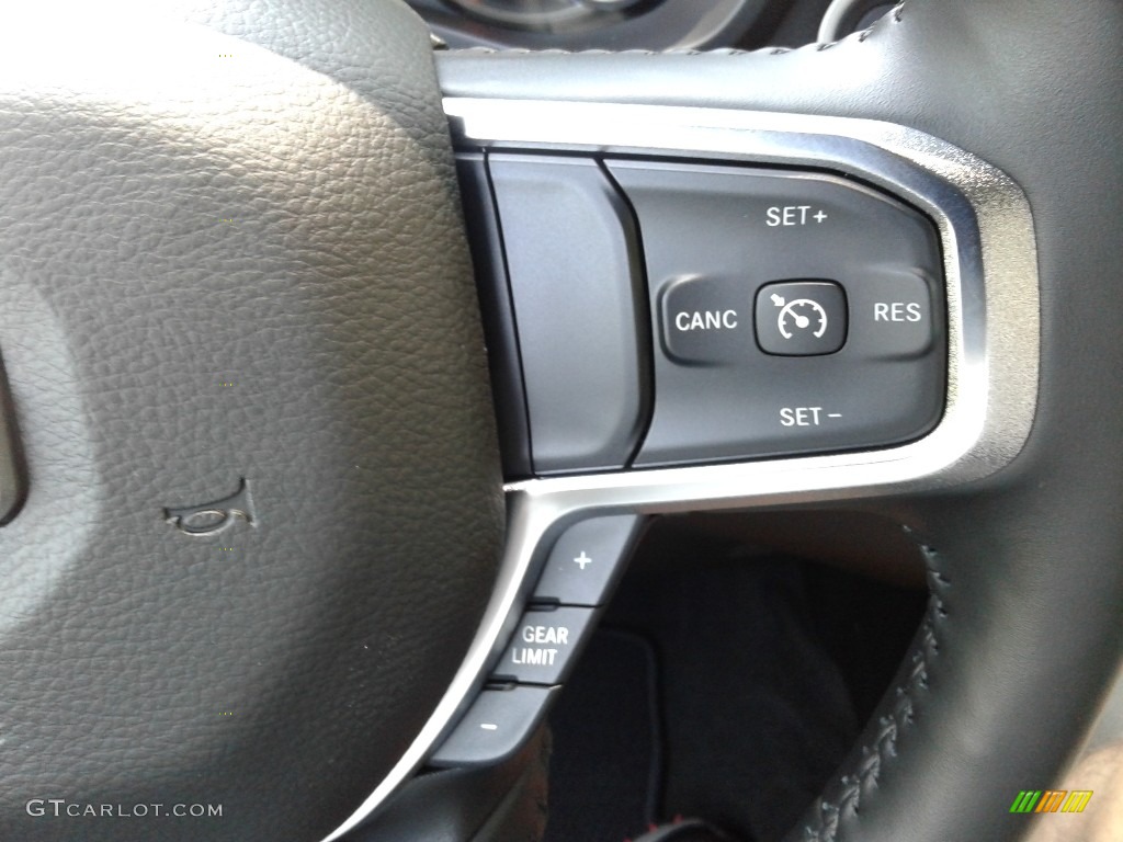 2019 1500 Laramie Crew Cab 4x4 - Diamond Black Crystal Pearl / Black photo #19