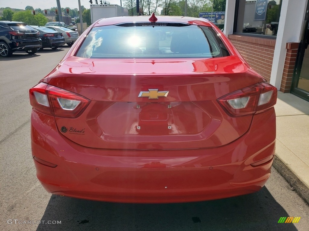 2017 Cruze LT - Red Hot / Jet Black photo #33