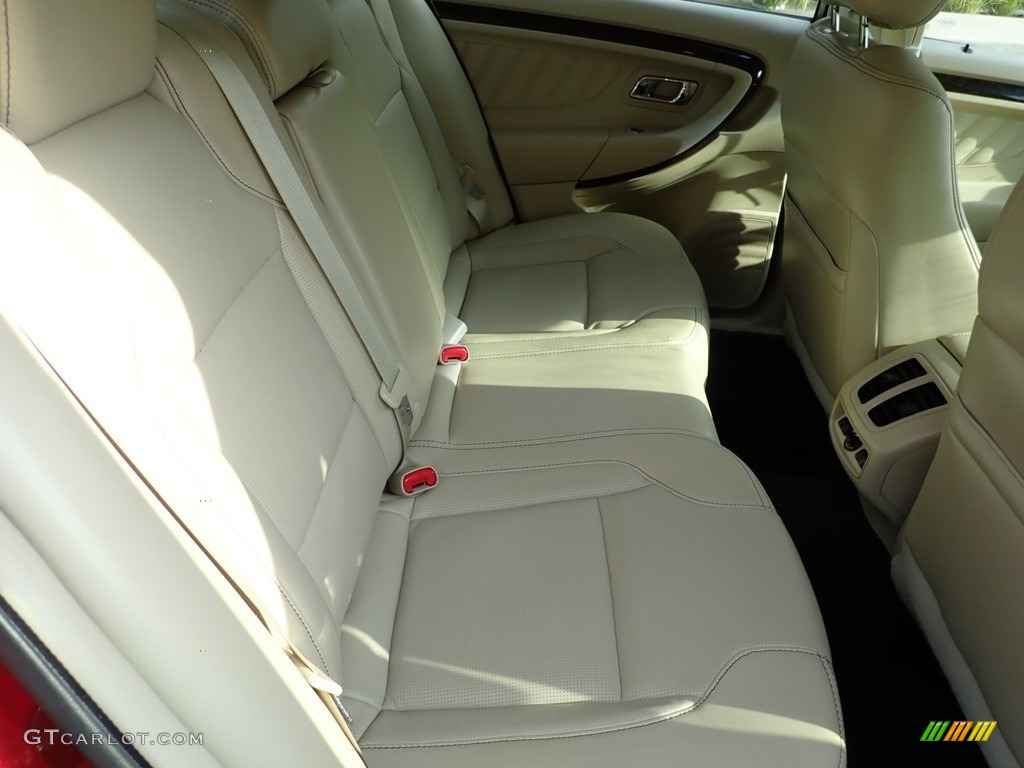 2015 Taurus Limited - Ruby Red Metallic / Dune photo #14