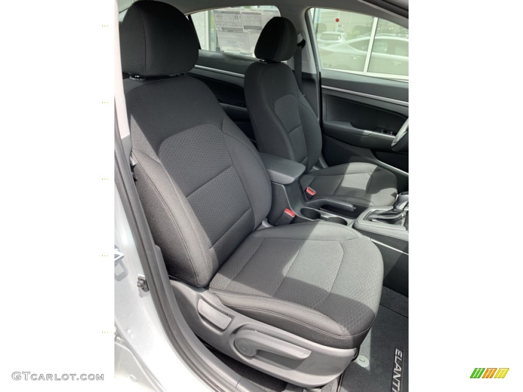 2019 Elantra SE - Symphony Silver / Black photo #28