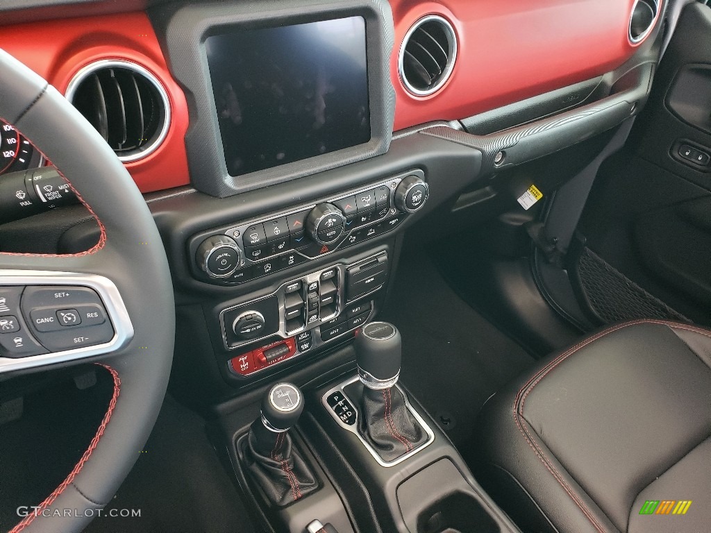 2020 Jeep Gladiator Rubicon 4x4 Controls Photo #133576180