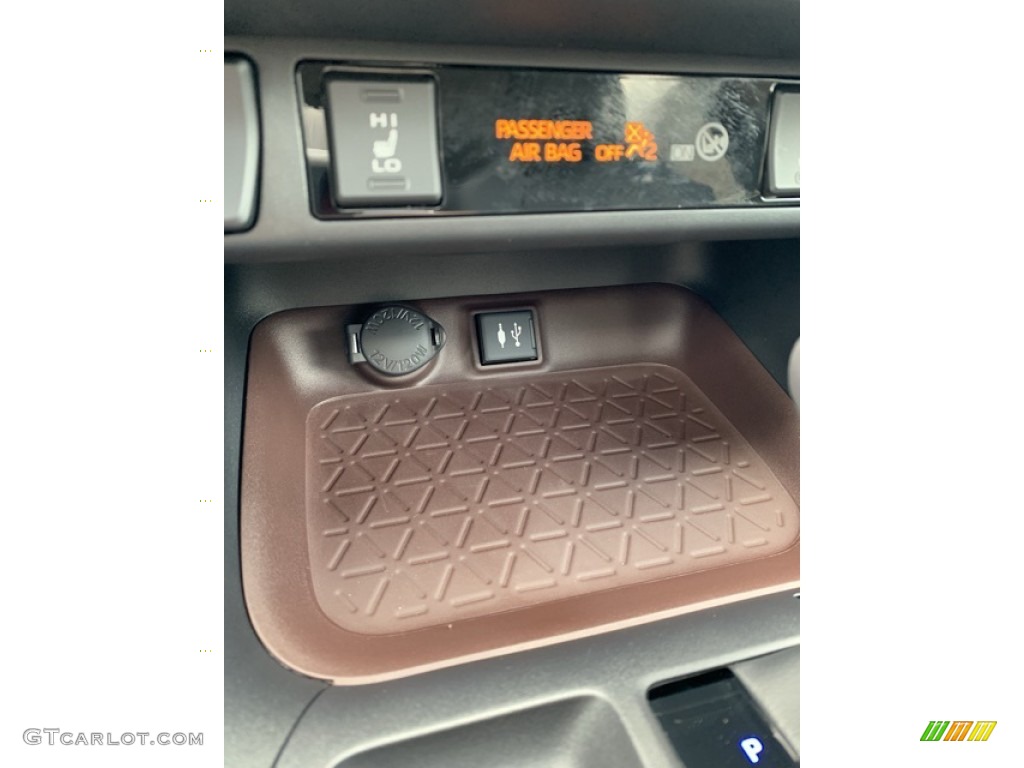 2019 RAV4 Limited AWD Hybrid - Blizzard White Pearl / Black photo #41
