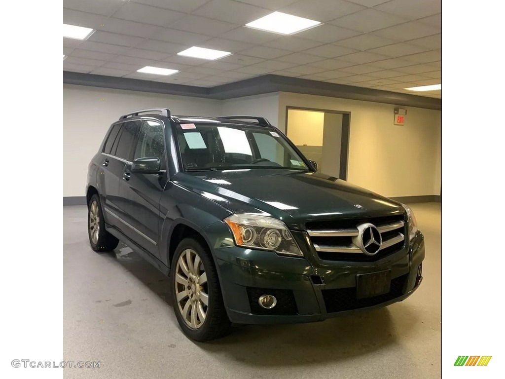 2011 GLK 350 4Matic - Jade Green Metallic / Almond/Black photo #7