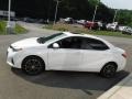 Super White - Corolla S Photo No. 7