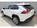 Super White - RAV4 XLE Photo No. 6