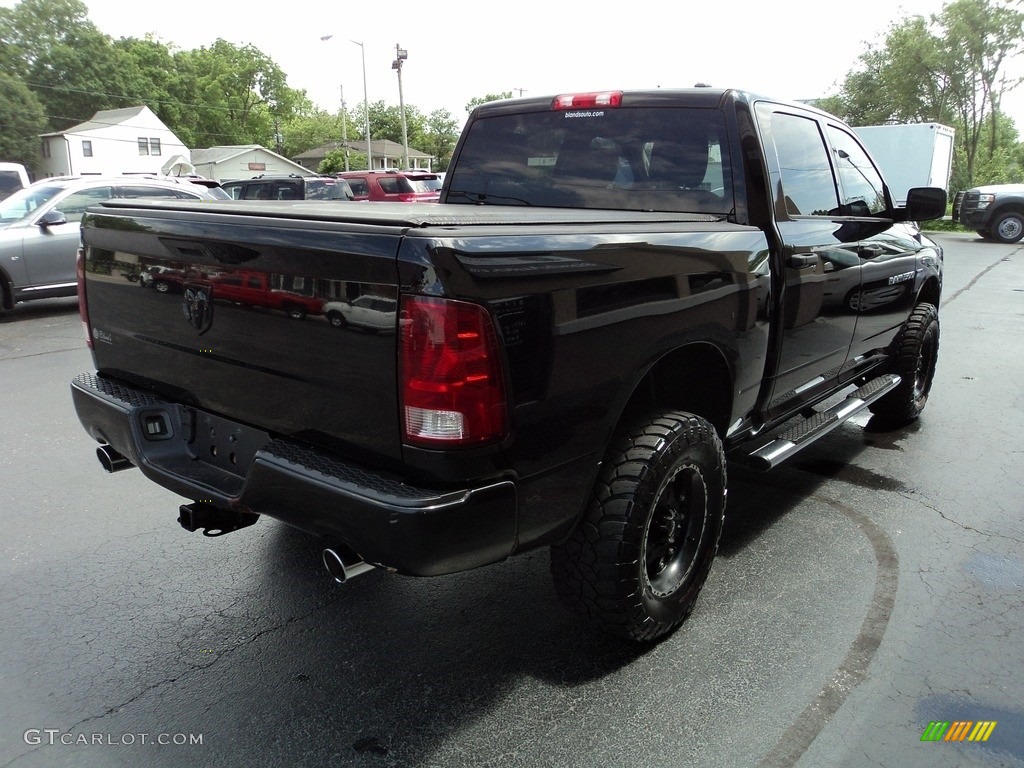 2012 Ram 1500 ST Crew Cab 4x4 - Black / Dark Slate Gray/Medium Graystone photo #4