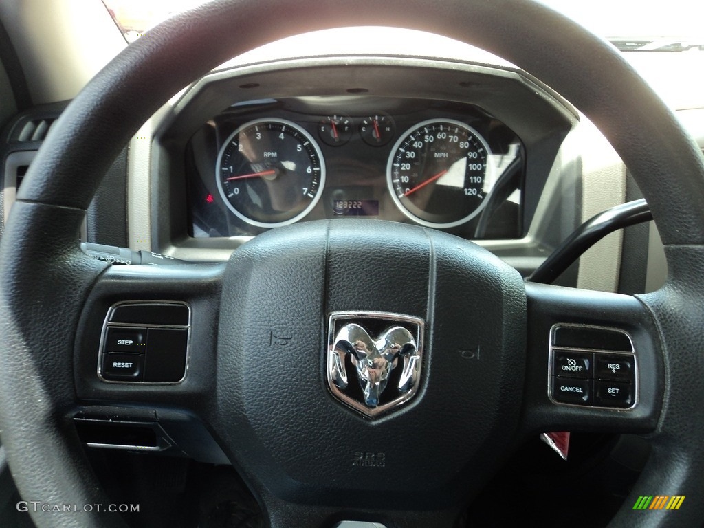 2012 Ram 1500 ST Crew Cab 4x4 - Black / Dark Slate Gray/Medium Graystone photo #12