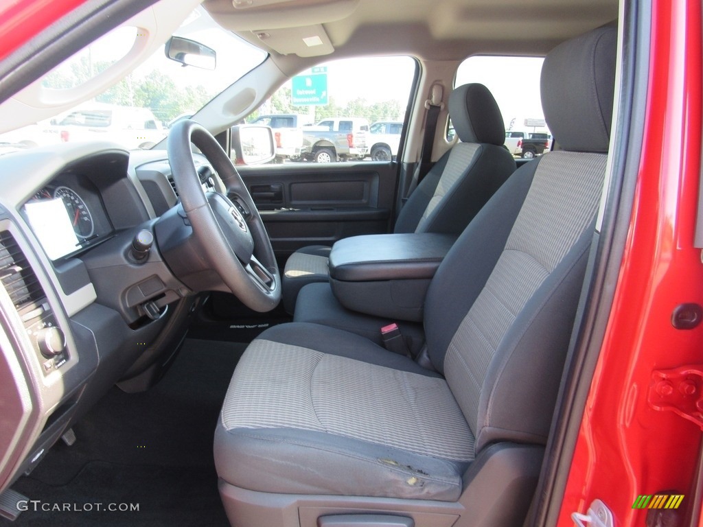 2012 Ram 1500 ST Quad Cab - Flame Red / Dark Slate Gray/Medium Graystone photo #17