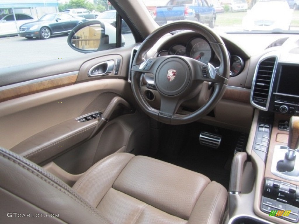 2012 Cayenne S - Sand White / Umber Brown/Light Tartufo photo #12