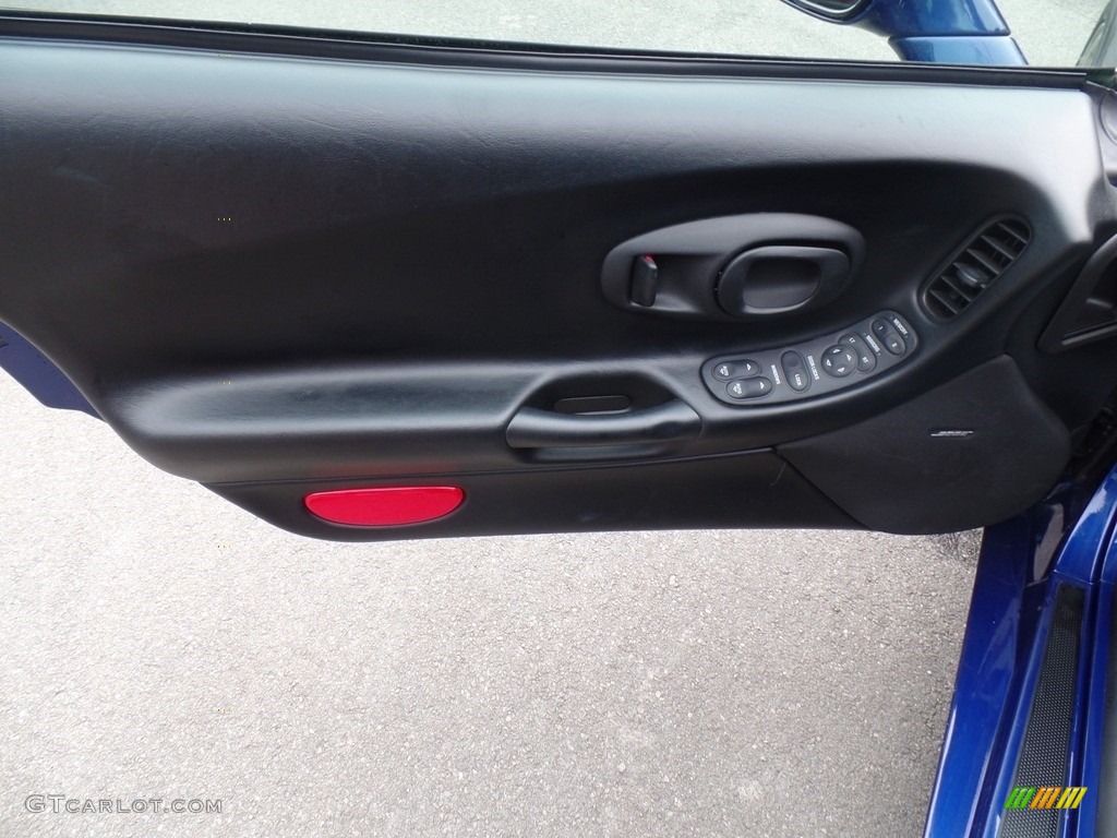 2004 Corvette Z06 - LeMans Blue Metallic / Black photo #16