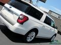 White Platinum Metallic Tri-Coat - Expedition Platinum Max 4x4 Photo No. 36