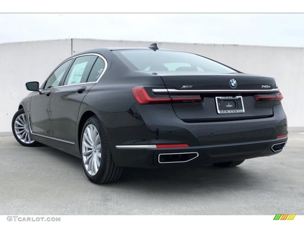 2020 7 Series 745e xDrive iPerformance Sedan - Black Sapphire Metallic / Black photo #3