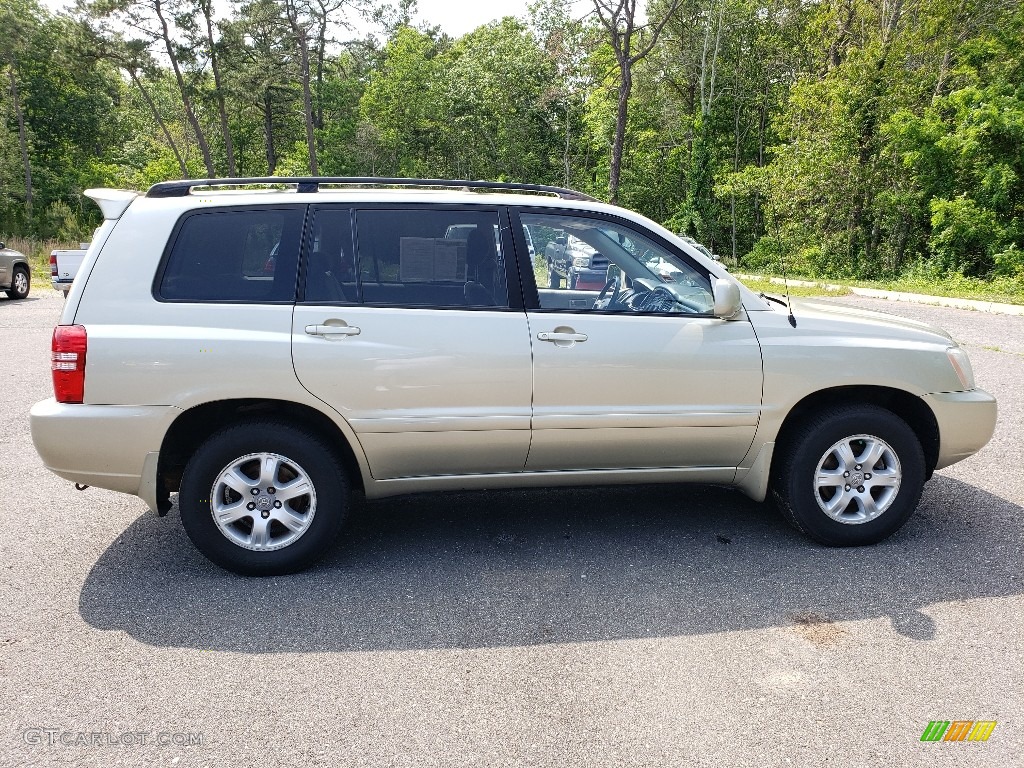 2003 Highlander V6 4WD - Vintage Gold Metallic / Charcoal photo #8