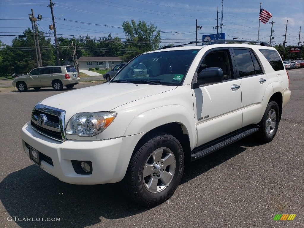 2006 4Runner SR5 4x4 - Natural White / Taupe photo #1