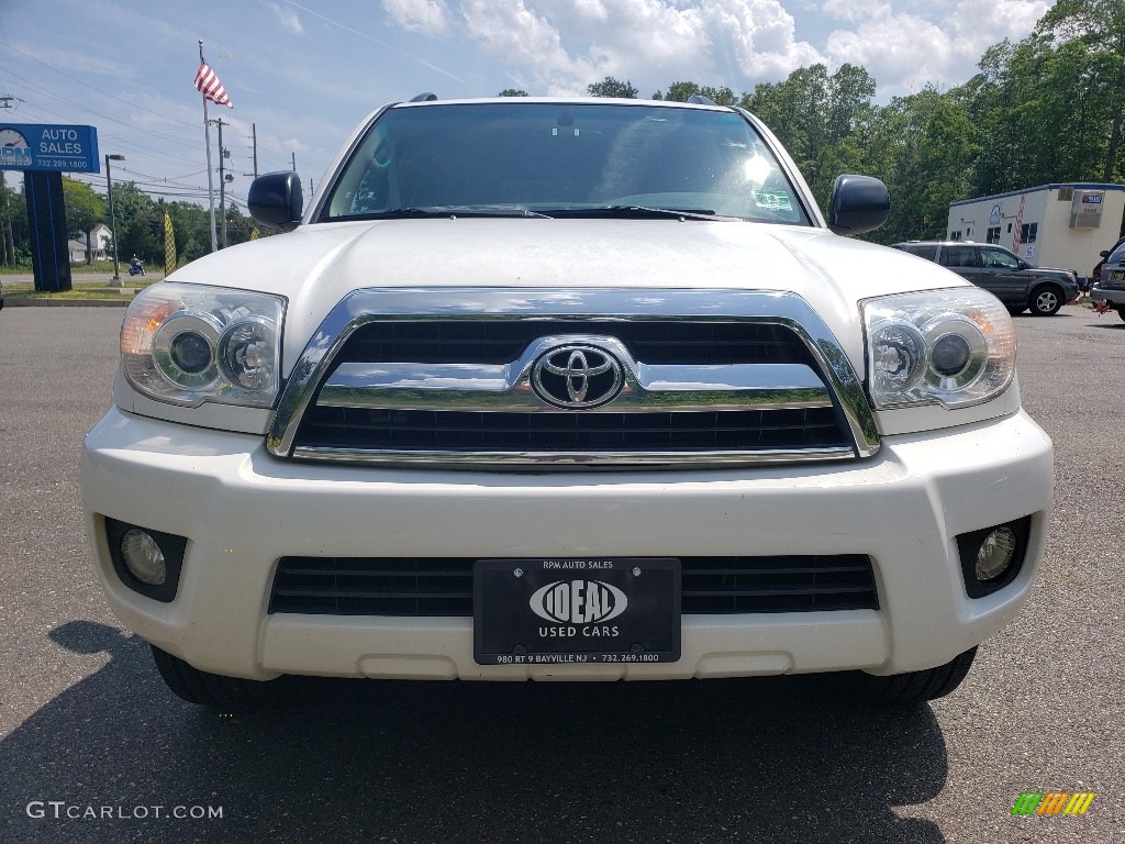 2006 4Runner SR5 4x4 - Natural White / Taupe photo #2