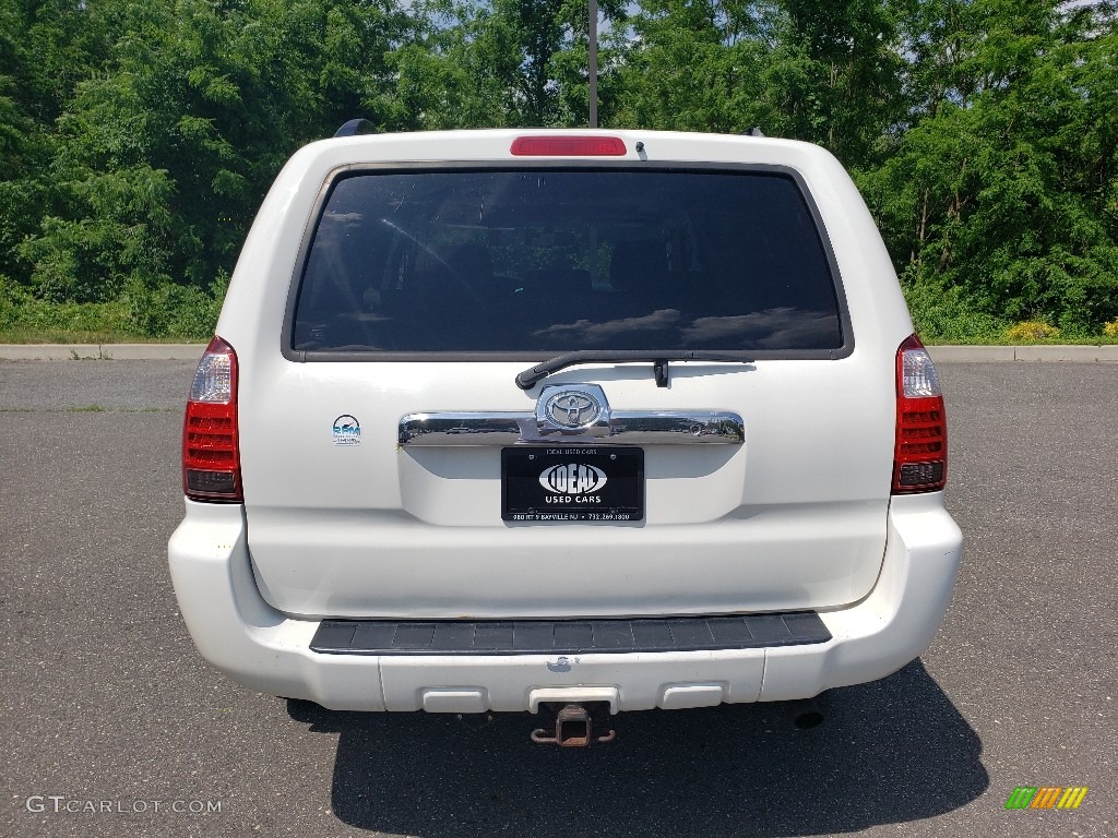 2006 4Runner SR5 4x4 - Natural White / Taupe photo #6