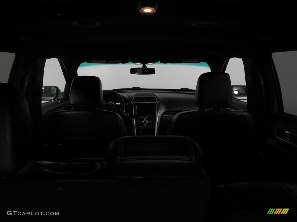 2018 Explorer Limited 4WD - Ingot Silver / Ebony Black photo #15