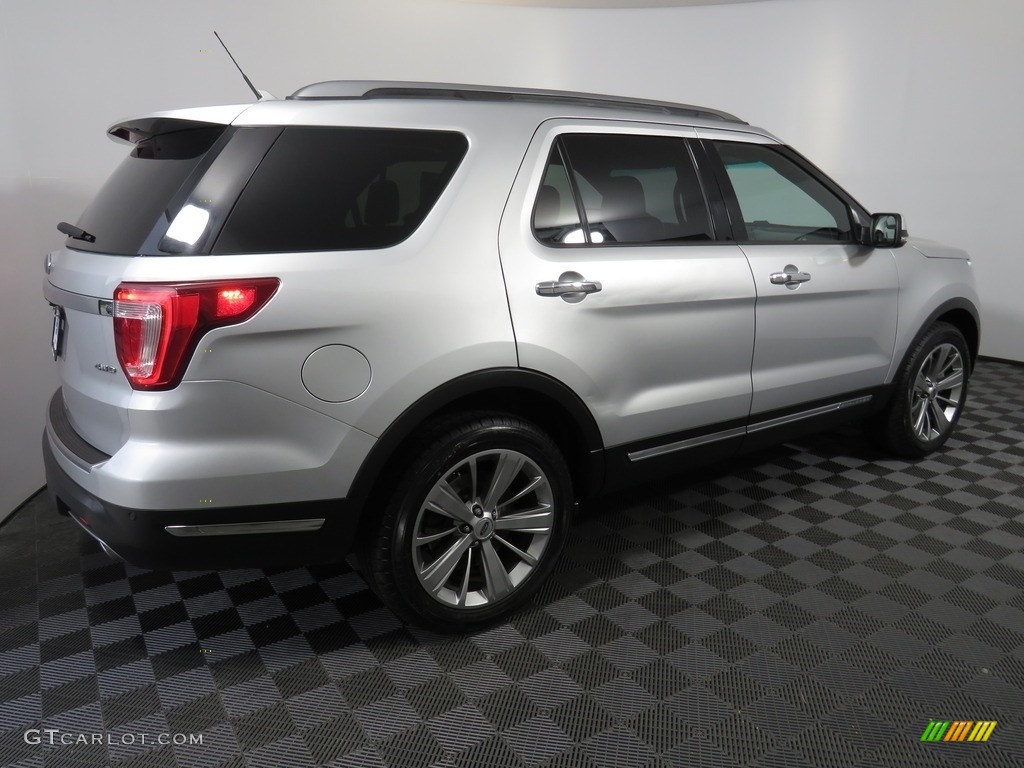 2018 Explorer Limited 4WD - Ingot Silver / Ebony Black photo #17