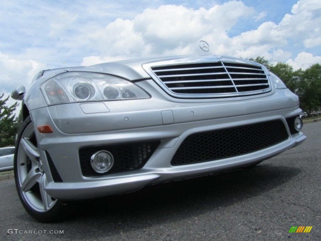 2009 S 63 AMG Sedan - Iridium Silver Metallic / Black photo #1