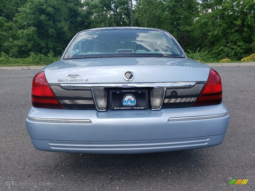 2009 Grand Marquis LS - Light Ice Blue Metallic / Medium Light Stone photo #5