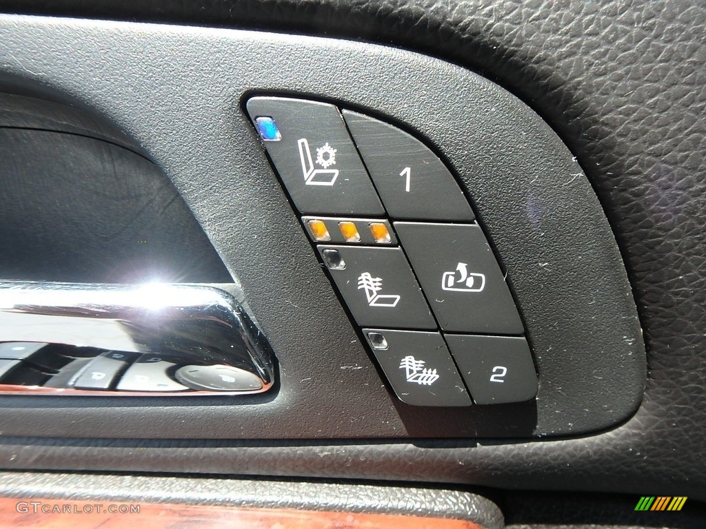 2011 Tahoe LTZ 4x4 - Sheer Silver Metallic / Ebony photo #21
