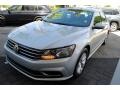 Reflex Silver Metallic - Passat S Sedan Photo No. 4