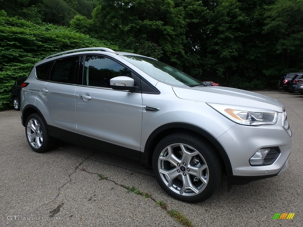 2019 Escape Titanium 4WD - Ingot Silver / Chromite Gray/Charcoal Black photo #9