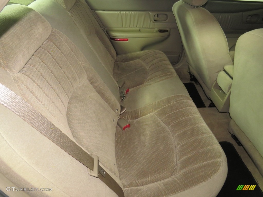 2003 Century Custom - White / Taupe photo #26